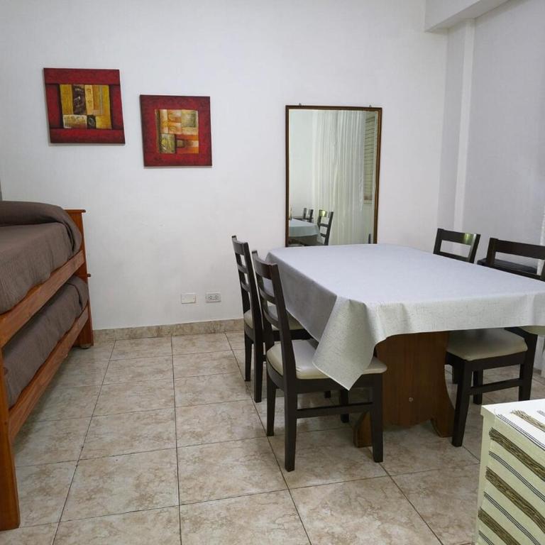 Ubicacion estrategica Departamento para cuatro - Apartamento de 1 dormitorio - 3