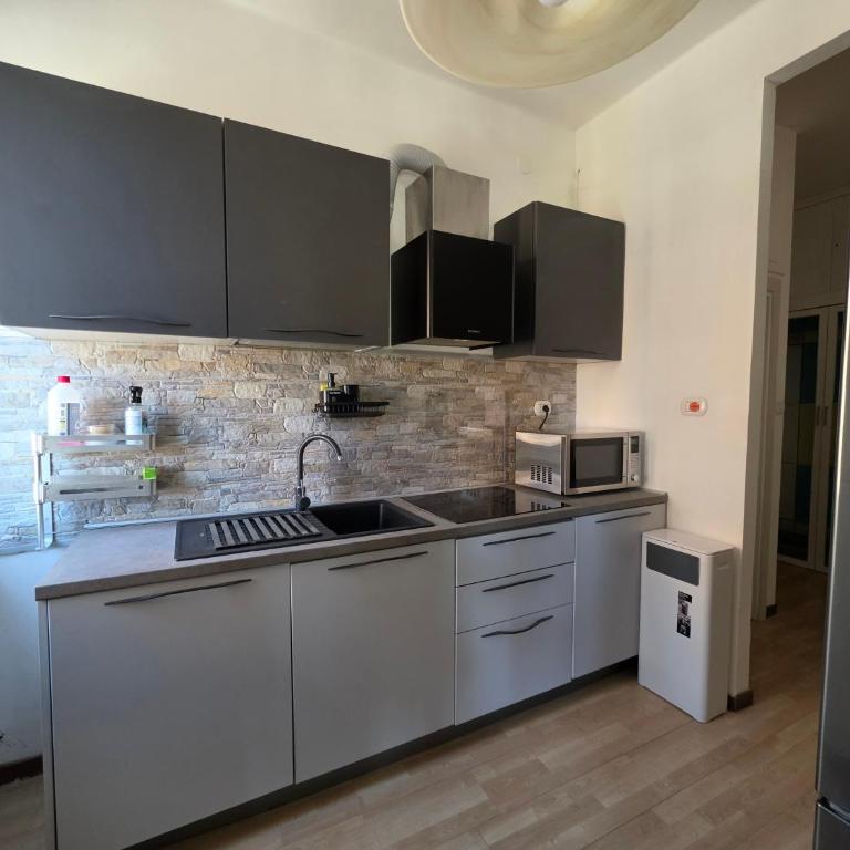The Elegant and Contemporary Oasis in Parco Ruffini - One-Bedroom Apartment - 27