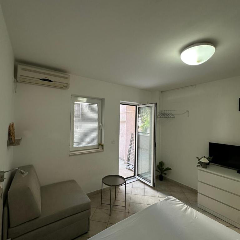Apartments Anastasija - Studio - Vue sur Montagne - 5