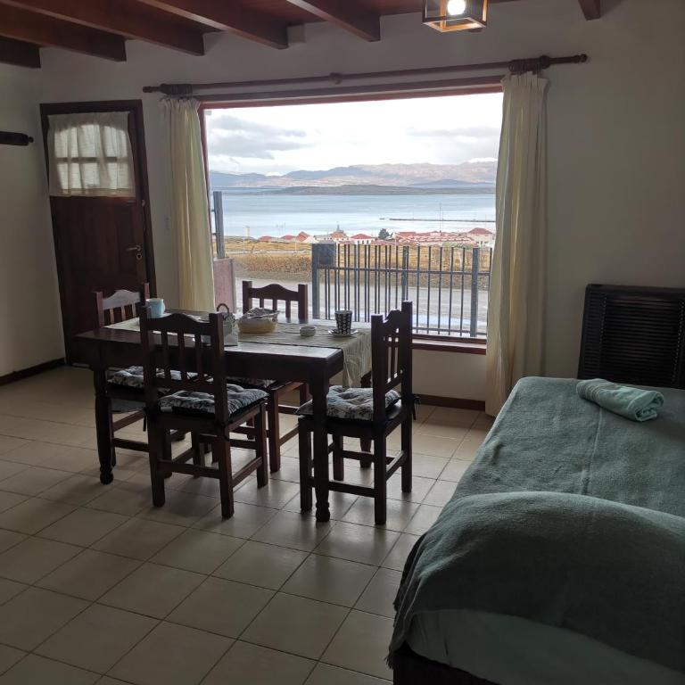 Casa Bosque - Family Room with Sea View - 8