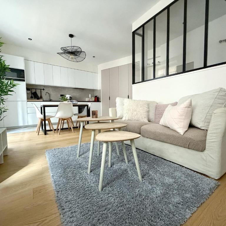 Le Bianca apartment Rue Crébillon 2-4 people - Two-Bedroom Apartment - 12