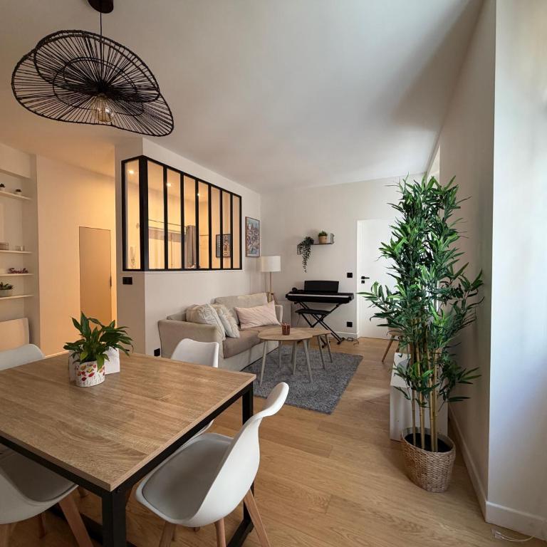 Le Bianca apartment Rue Crébillon 2-4 people - Two-Bedroom Apartment - 16