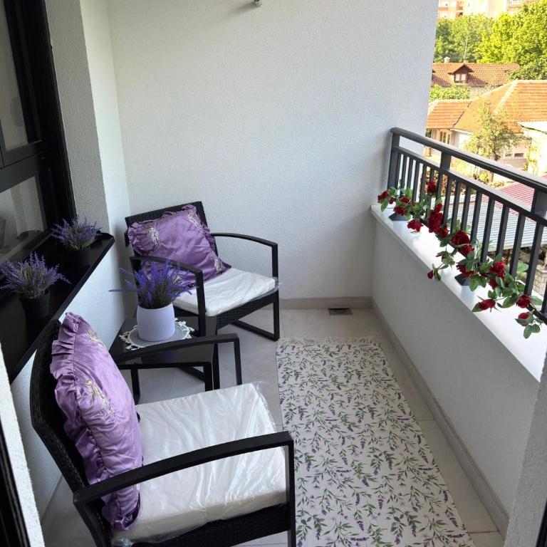 Apartman za desetku - Free Parking - One-Bedroom Apartment - 10