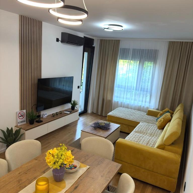 Apartman za desetku - Free Parking - One-Bedroom Apartment - 18
