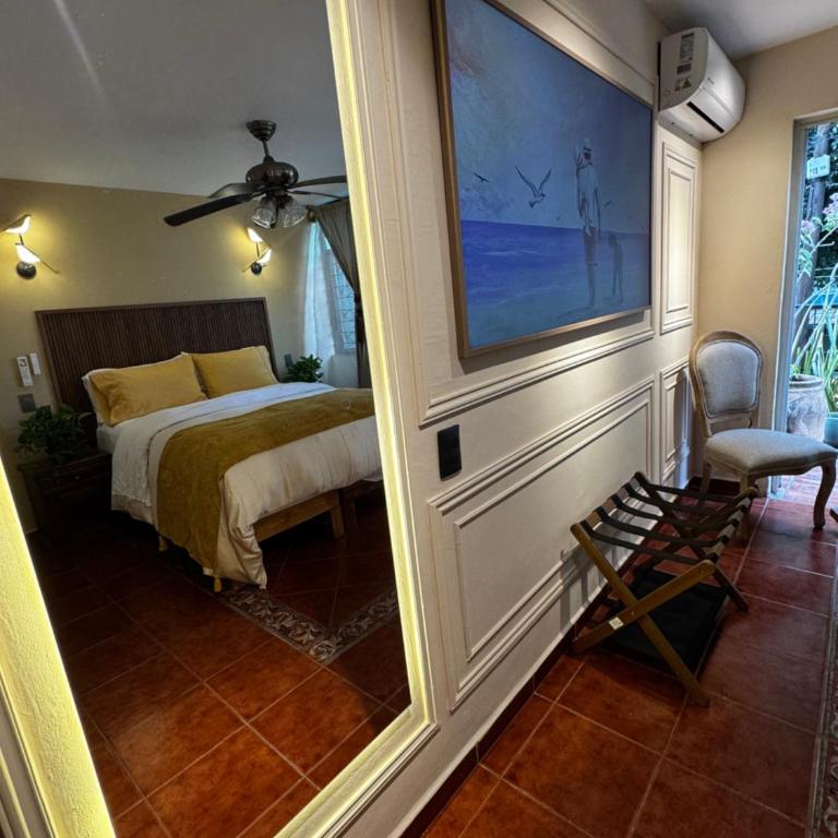Casa Bonita Boutique - Doppelzimmer mit Balkon - 3