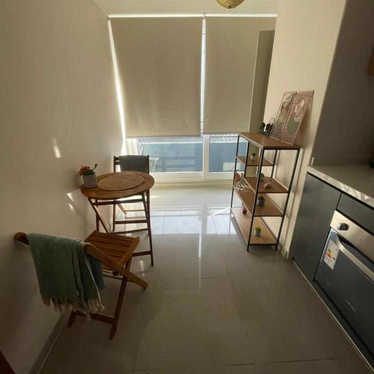 Departamento cerca Movistar Arenas 3 - One-Bedroom Apartment - 1