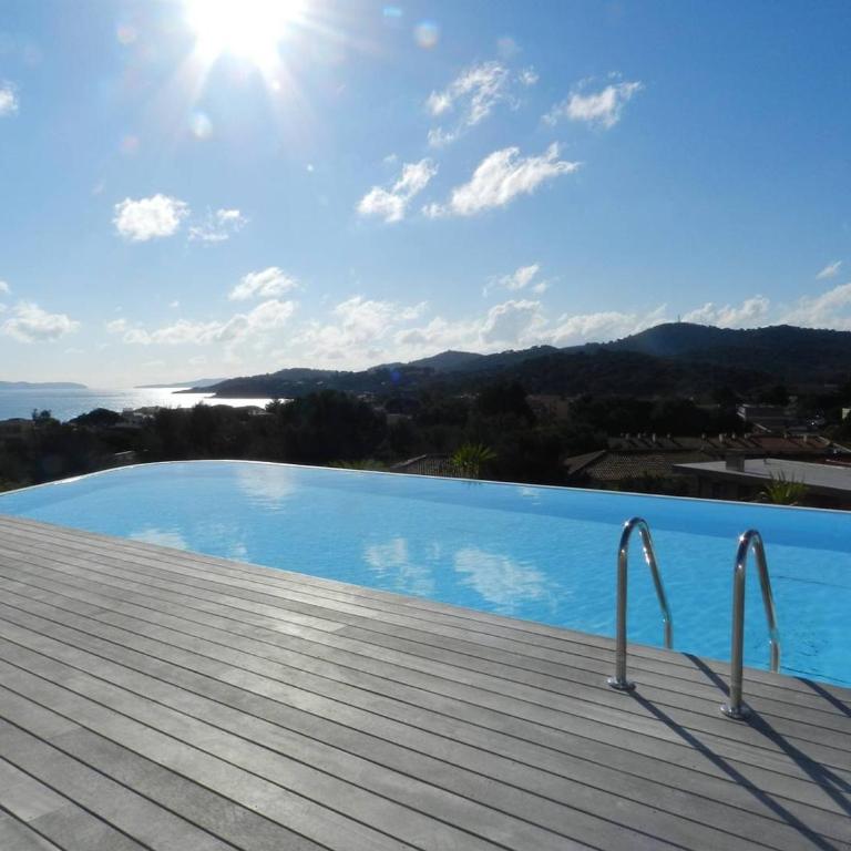 Appartement avec piscine et clim - 4 pers. - FR-1-251-955 - Appartement - 2
