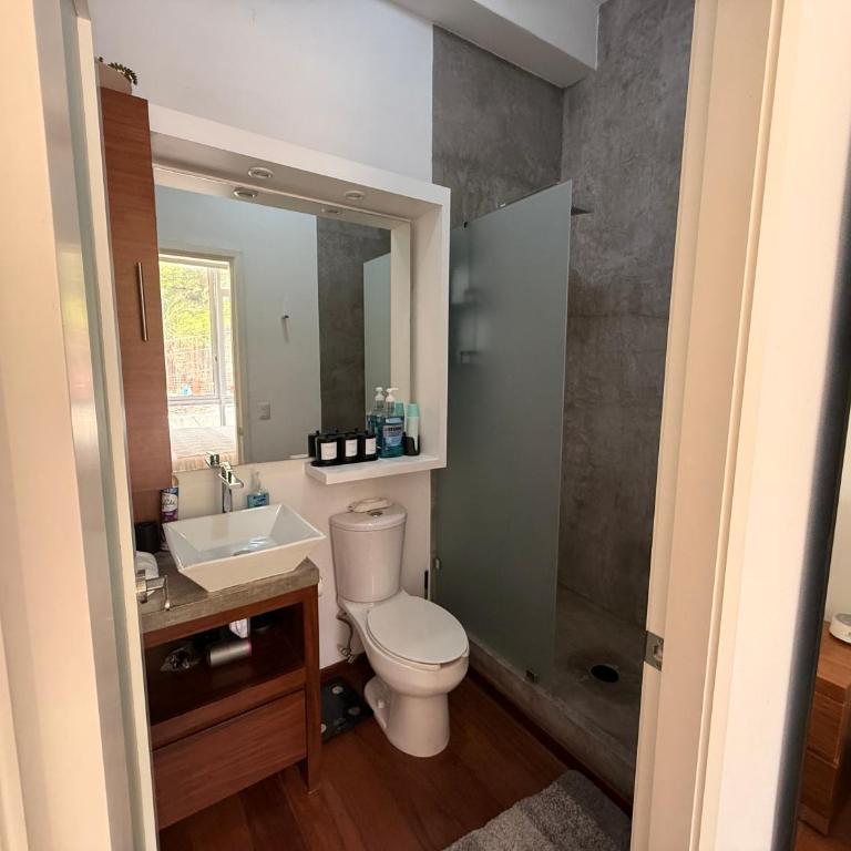 Ava 19 Stay549 Bed & Breakfast Adults Only - Habitación con cama extragrande. - 21