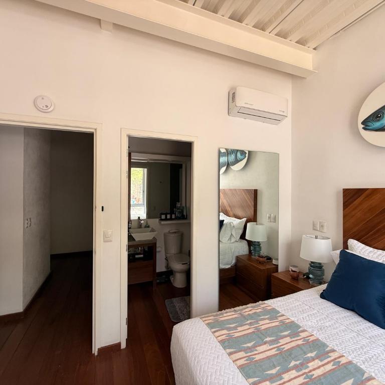 Ava 19 Stay549 Bed & Breakfast Adults Only - Habitación con cama extragrande. - 20