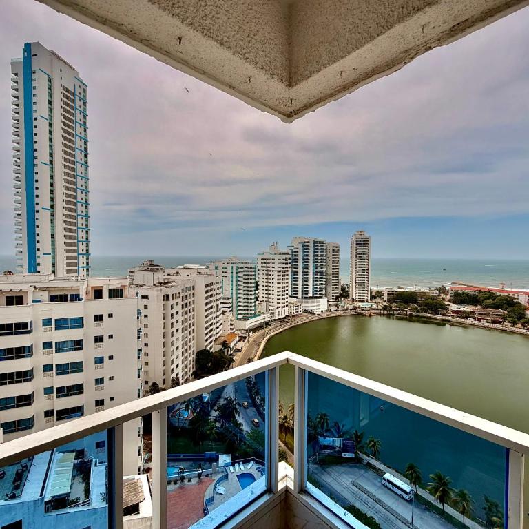 Apartamento hermoso en cartagena el laguito bocagrande con vista al mar - Two-Bedroom Apartment - 2