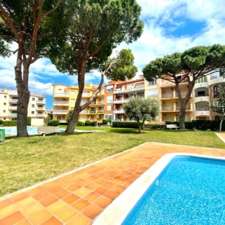 Empuriabrava Gran Reserva - Two-Bedroom Apartment - 3