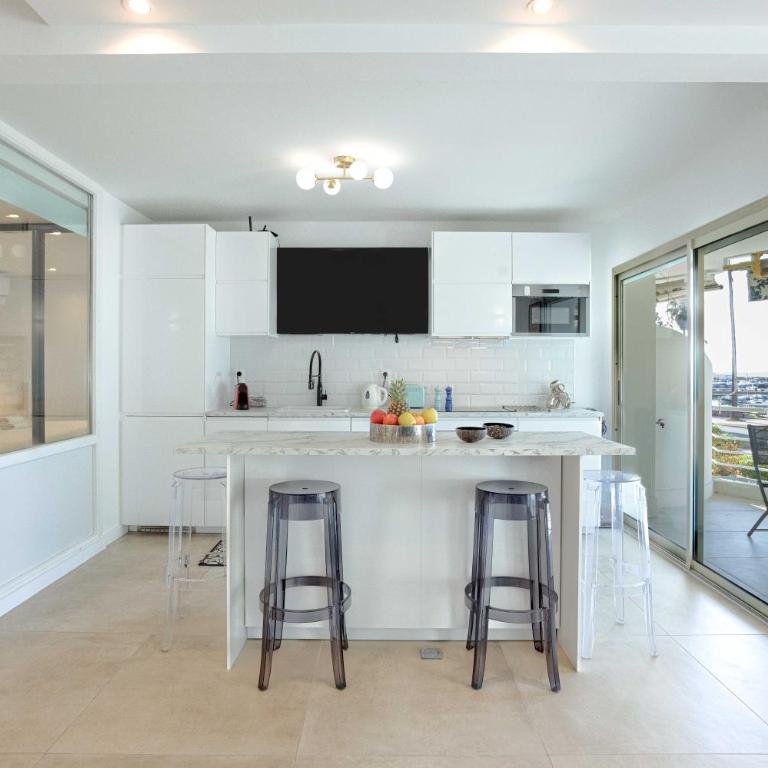 Le Romance - Palm Beach - Vue Mer - Wifi - Clim - Appartement 1 Chambre avec Vue sur la Mer et Terrasse - 18