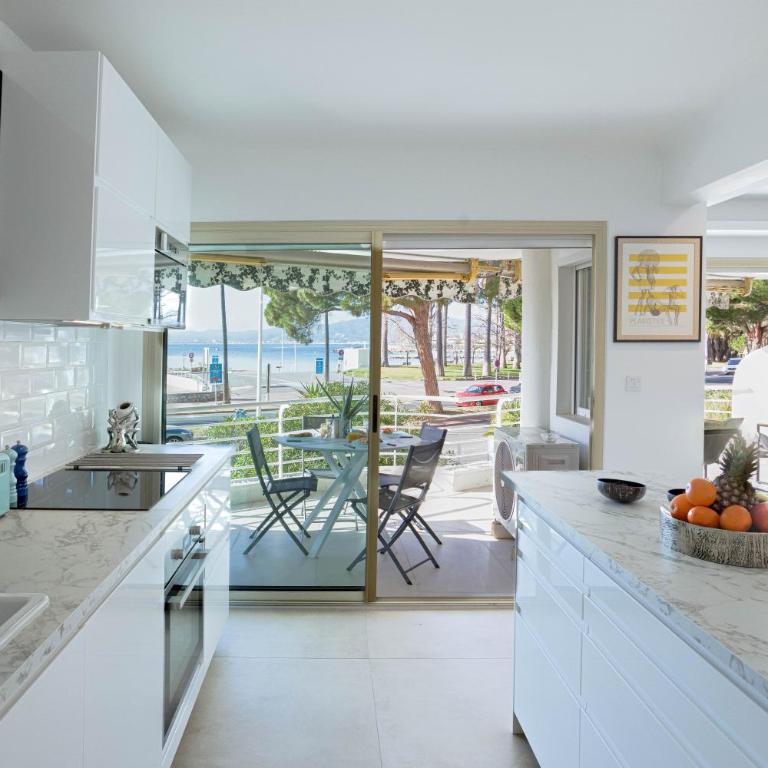 Le Romance - Palm Beach - Vue Mer - Wifi - Clim - Appartement 1 Chambre avec Vue sur la Mer et Terrasse - 23