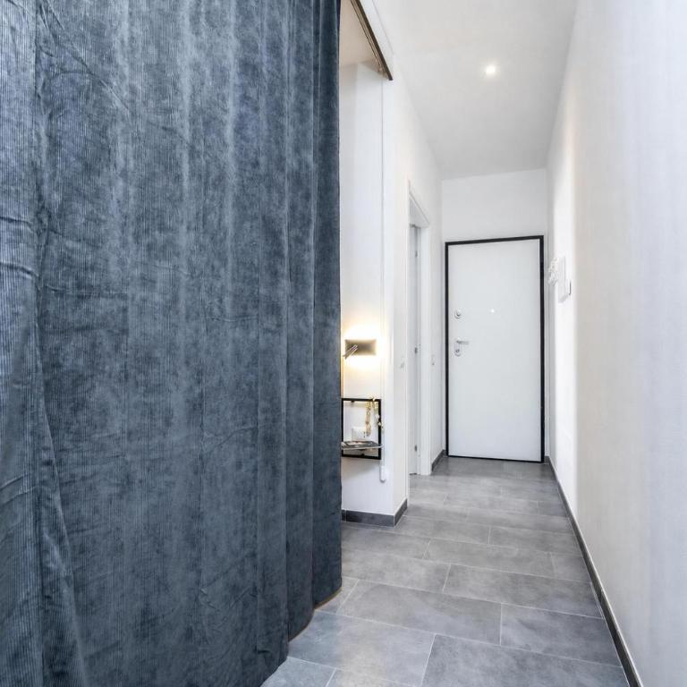 Always Traveling Near The City Center - Happy Rentals - Studio with Balcony - 13