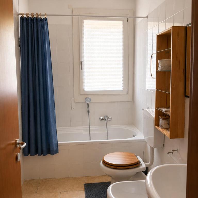 Appartamento ampio, luminoso e immerso nel verde - Apartamento de 2 dormitorios - 25