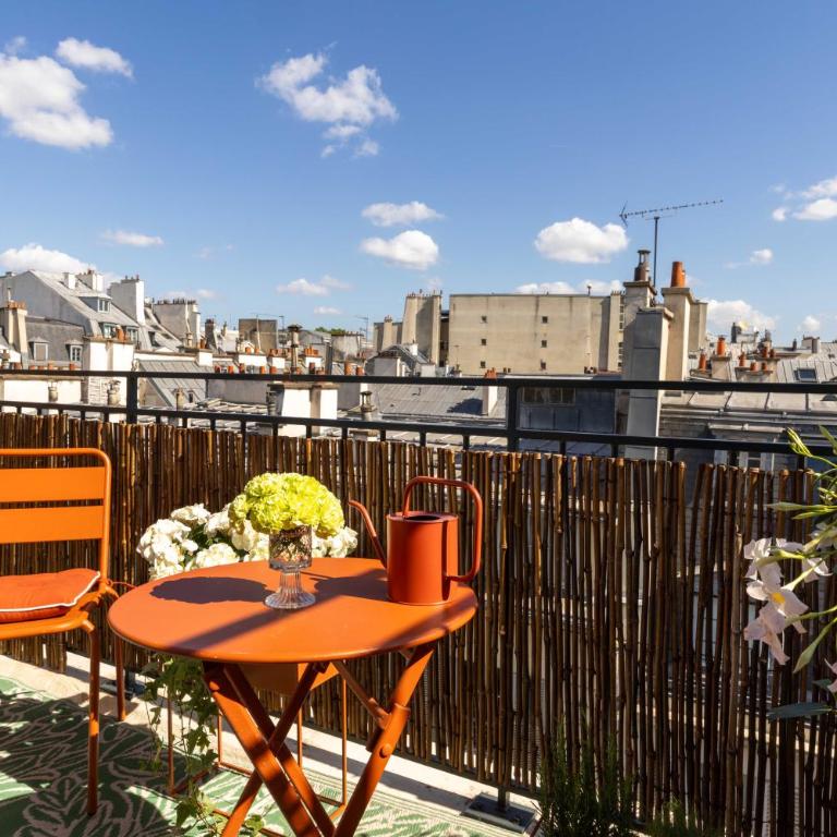 Hotel Des Deux Continents - Chambre Double avec Terrasse - 1