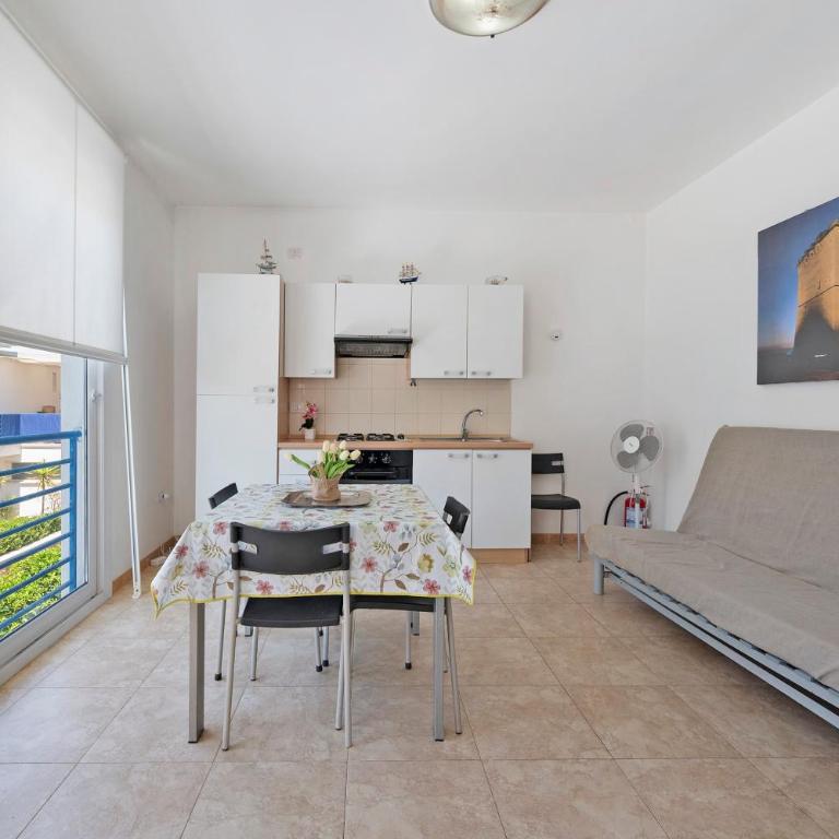 Dimora Riva Serena con Piscina - Casa con 2 Camere da Letto - 11