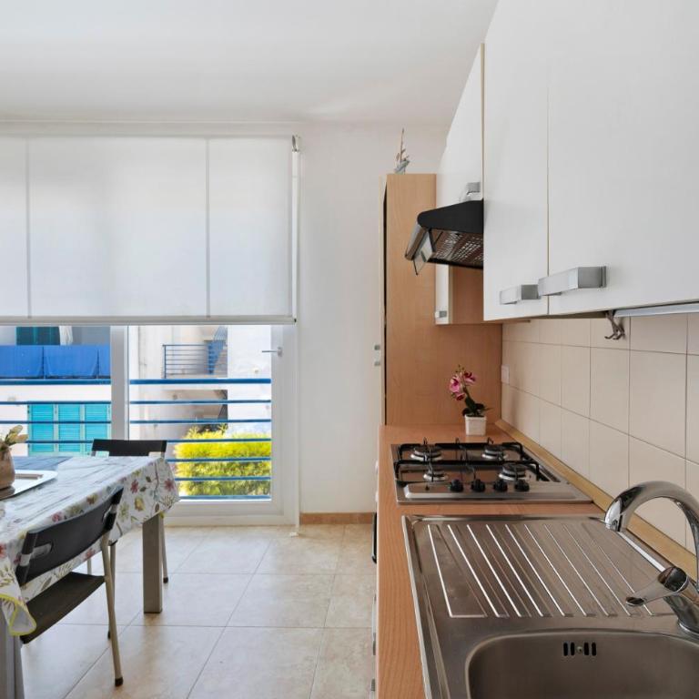 Dimora Riva Serena con Piscina - Casa con 2 Camere da Letto - 13