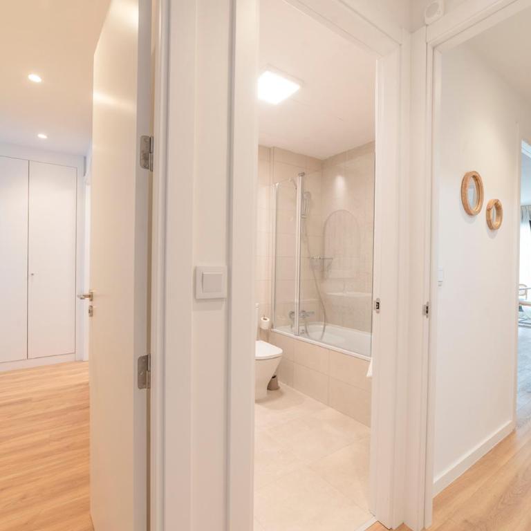 Himalaya Residence, by Homing U - Apartamento de 4 habitaciones - 4