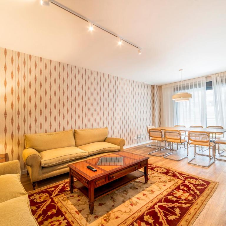 Himalaya Residence, by Homing U - Apartamento de 4 habitaciones - 1