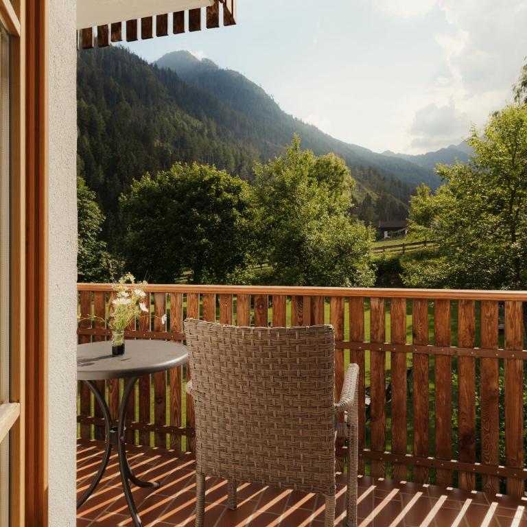 Untermairhof Appartment Residence - Two-Bedroom Apartment with Garden View - 9