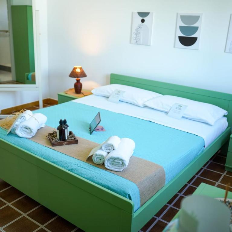Mr Brown - Villa Eva Mare - Triple Room with Terrace - 11