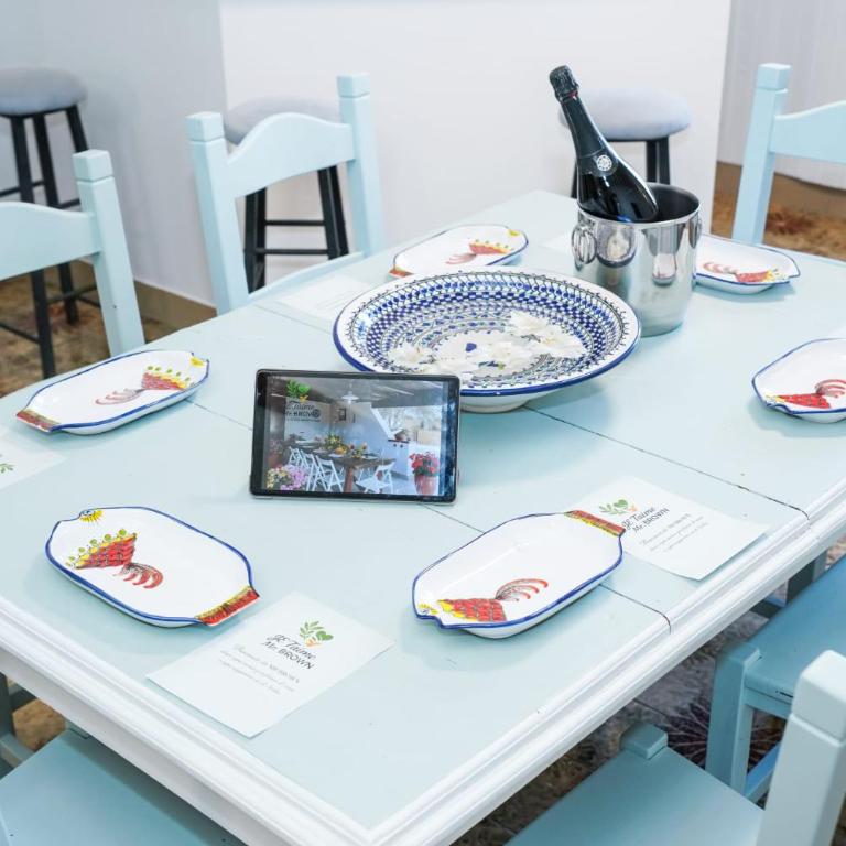 Mr Brown - Villa Eva Mare - Two-Bedroom Family Apartment - 19