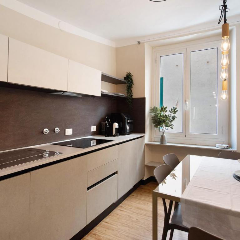 La Casa Del Porto Antico - Appartamento Superior con Vista Città - 10