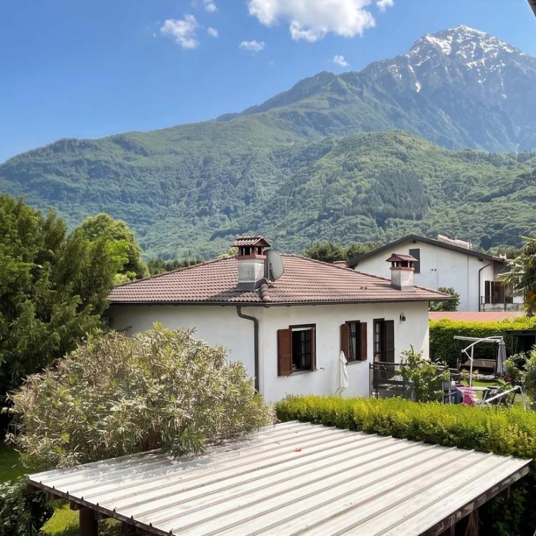 G Holiday - Appartamento con 2 Camere da Letto e con Vista Montagna - 1
