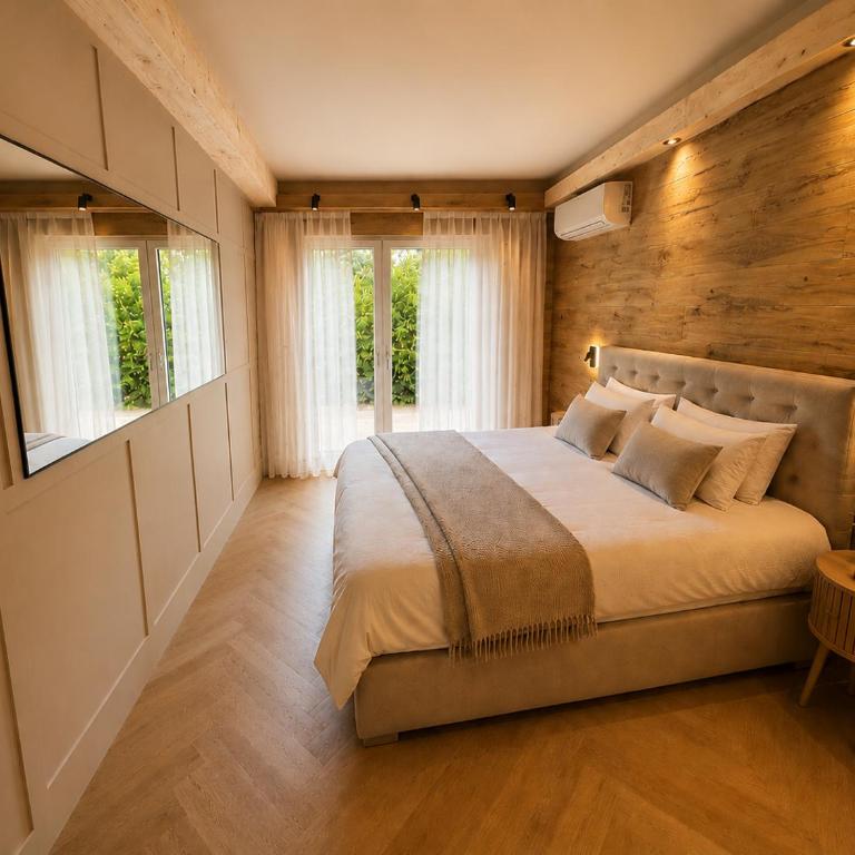 Book-A-Room Salzburg Garden or Balcony Stay - 2 bedroom - air conditioning & free parking - Apartment mit 2 Schlafzimmern und Terrasse - 1