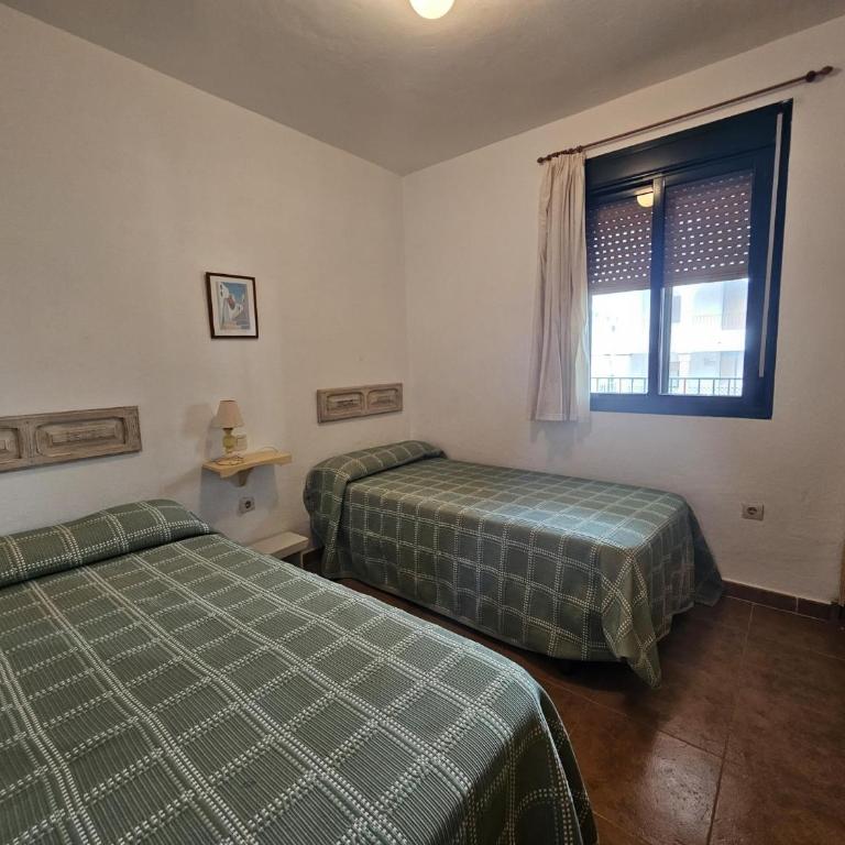 REF. 35 APARTAMENTO EN ATLANTERRA PLAYA - Apartamento - 3