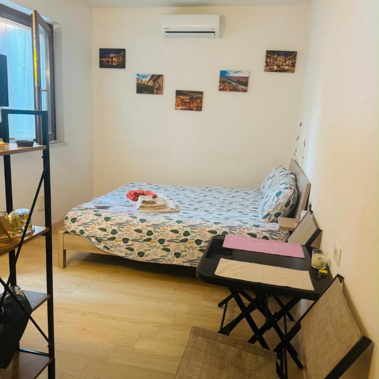Hello Verona Rooms - Camera Matrimoniale con Bagno Privato - 8