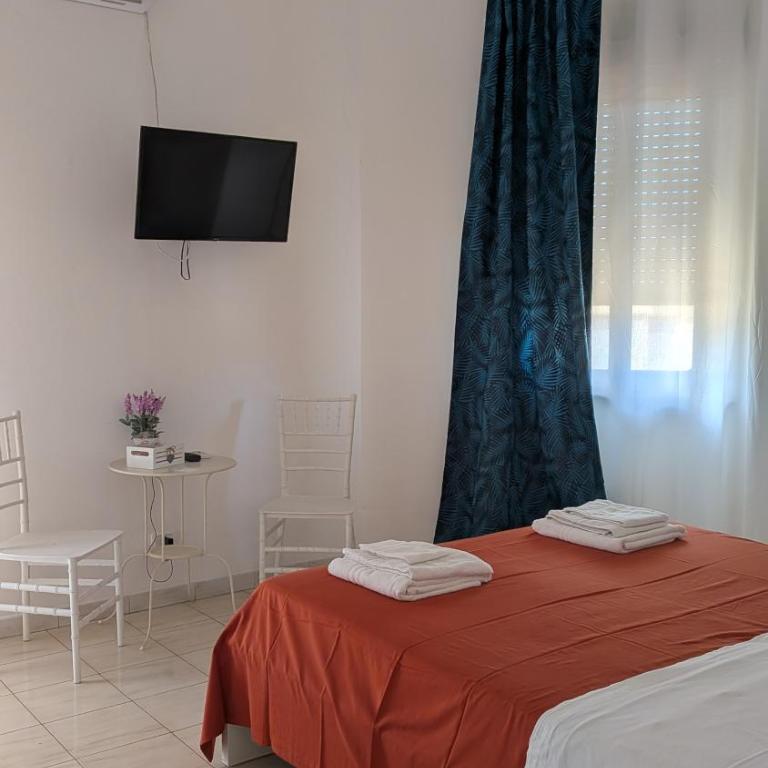 Port Side Elegance Palermo - Deluxe Doppelzimmer mit Blick auf das Schloss - 1
