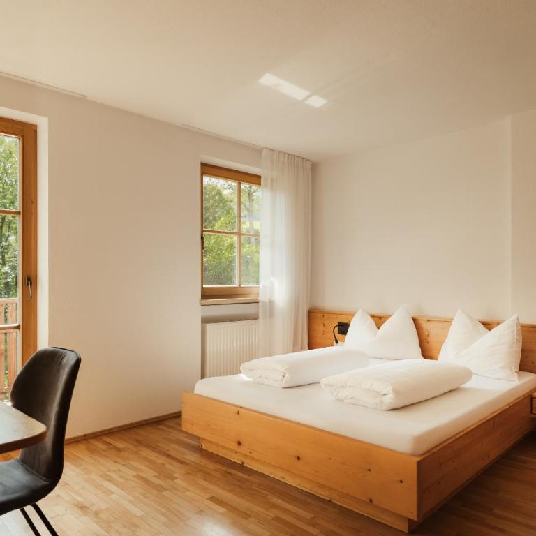 Untermairhof Appartment Residence - Two-Bedroom Apartment with Garden View - 4