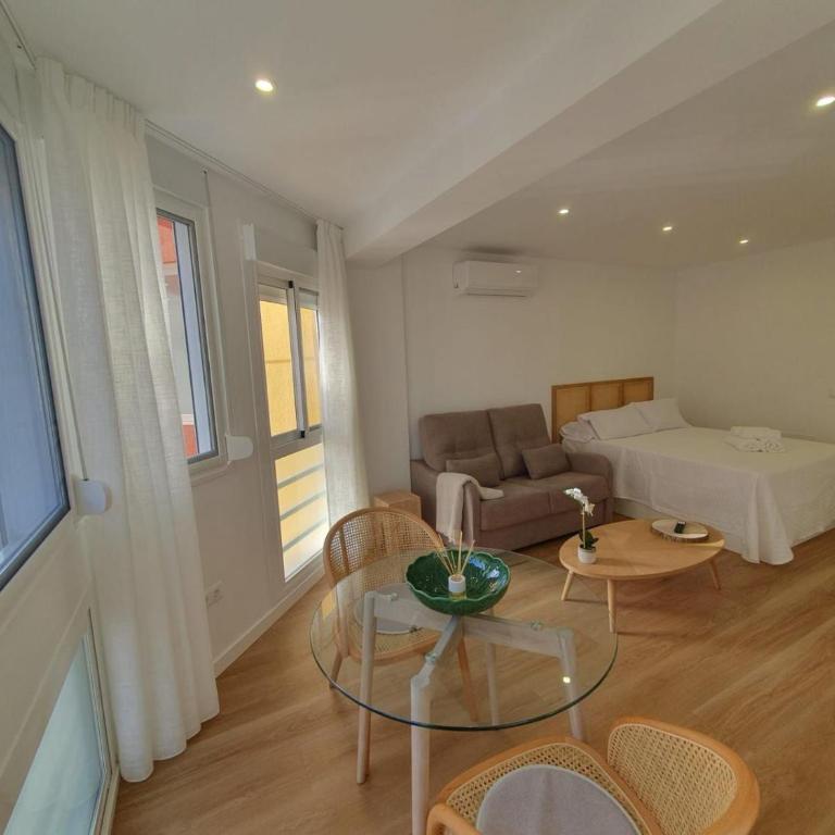 Terrasol Plazamar 4 3ª planta - Deluxe Studio mit Kingsize-Bett - 1