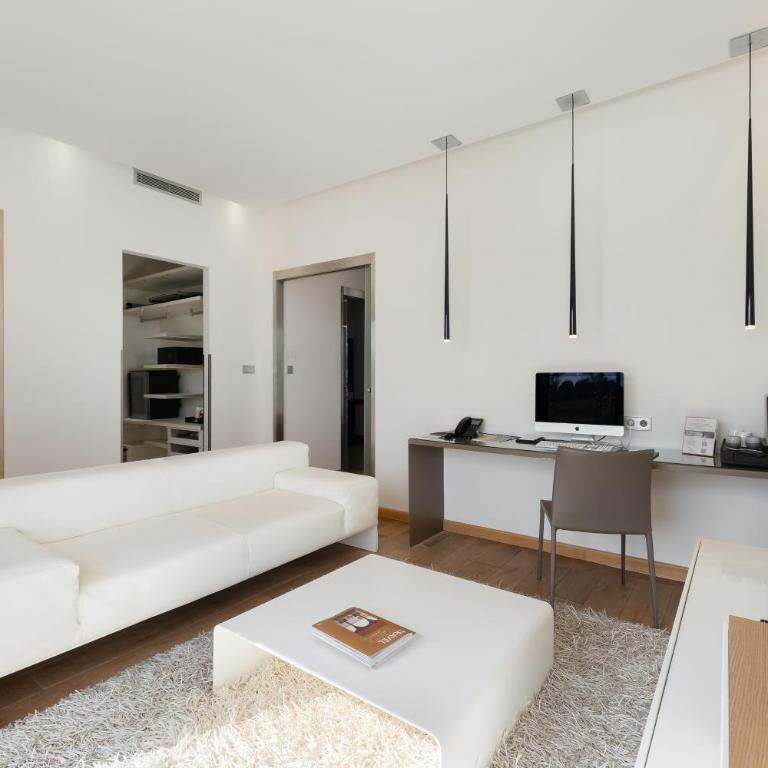Domaine de Verchant & Spa - Relais & Châteaux - Suite Junior - Bâtiment Principal - 5