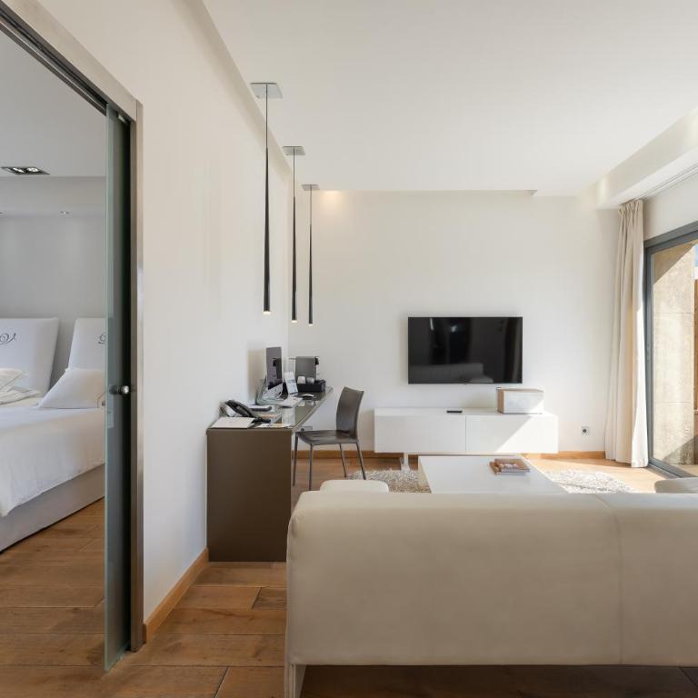 Domaine de Verchant & Spa - Relais & Châteaux - Suite Junior - Bâtiment Principal - 2
