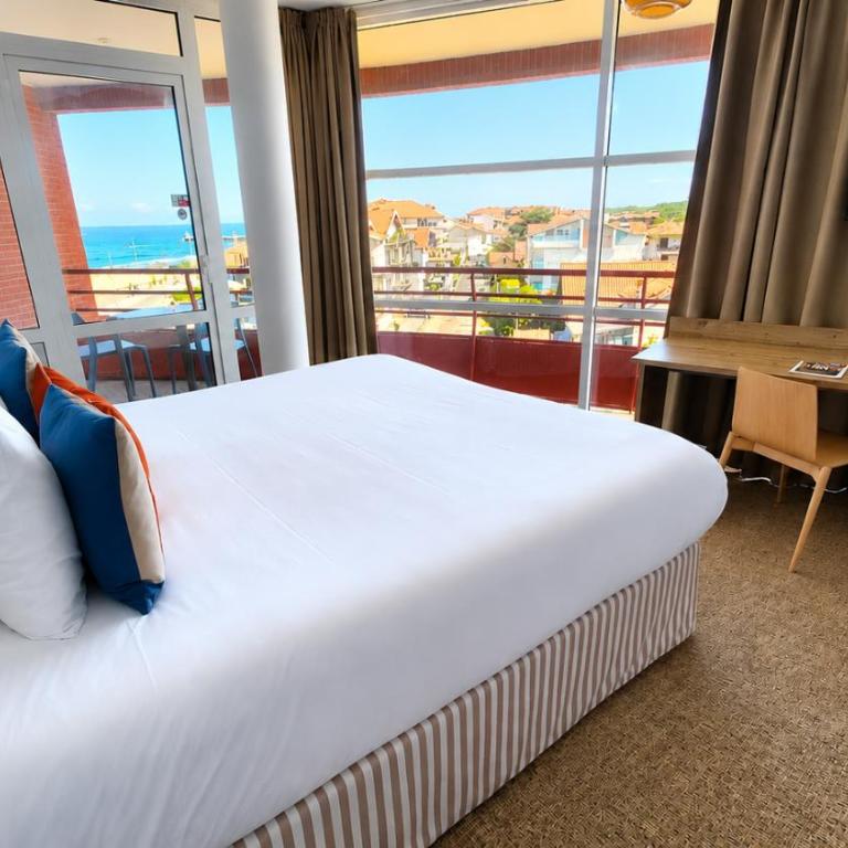Baya Hotel - Chambre Confort - Vue Latérale sur Océan - 6