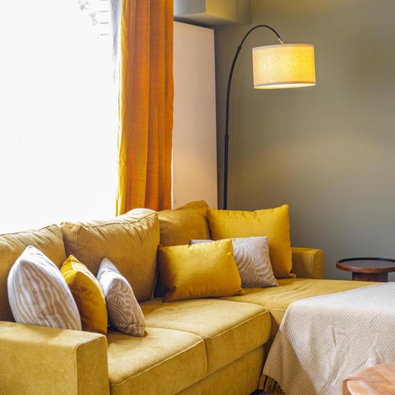 EVA Suite - One-Bedroom Apartment - 12