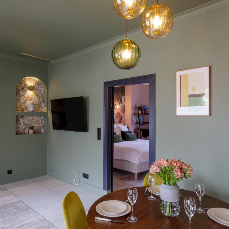 EVA Suite - One-Bedroom Apartment - 14