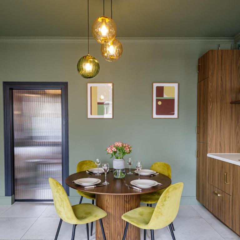 EVA Suite - One-Bedroom Apartment - 15