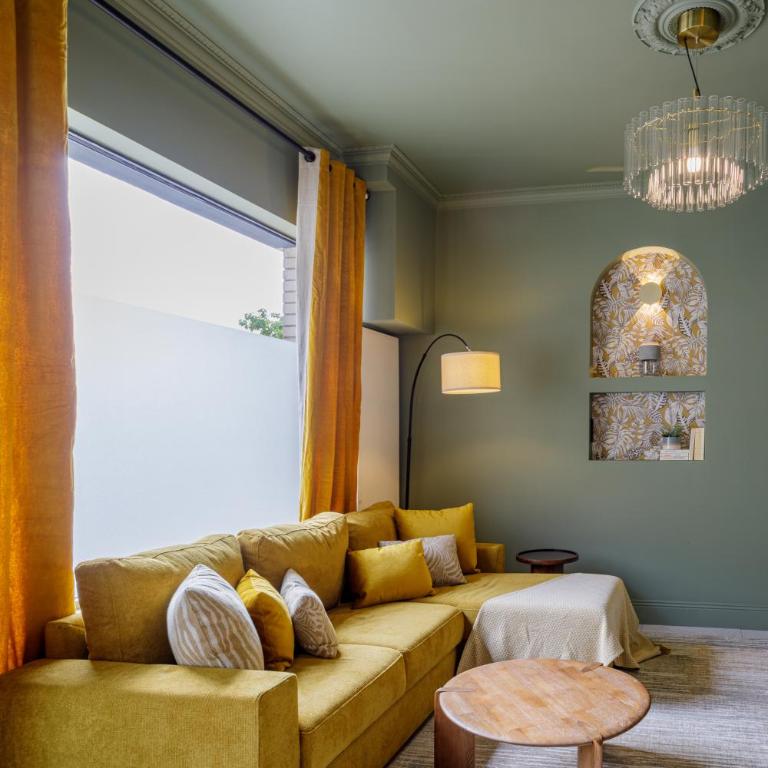 EVA Suite - One-Bedroom Apartment - 49
