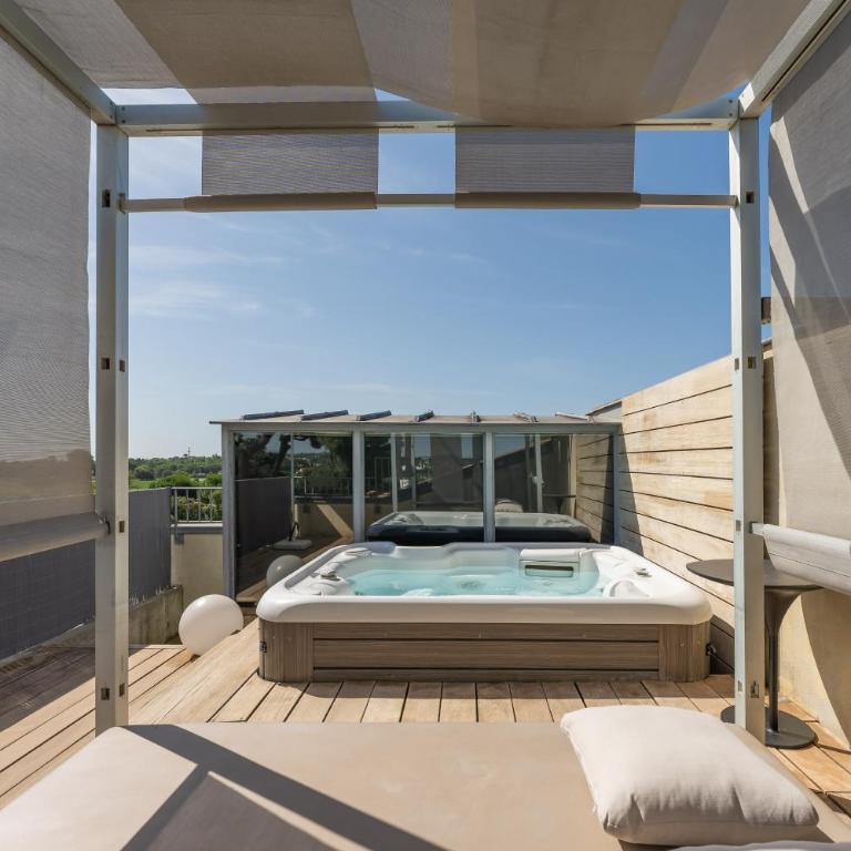 Domaine de Verchant & Spa - Relais & Châteaux - Suite Prestige - Bâtiment Principal - 5