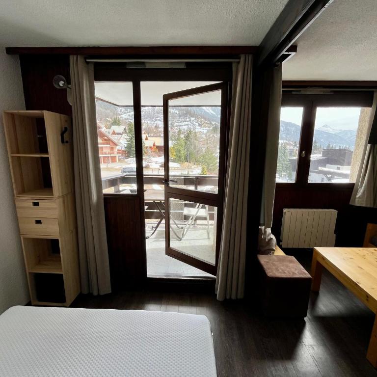 Appartement T2 avec balcon vue sur la montagne - Serre Chevalier Chantemerle Saint Chaffrey - linge de maison non fourni - Appartement 1 Chambre - 6