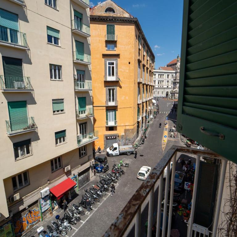 A Due Passi da Spaccanapoli by Wonderful Italy - Appartamento - 43