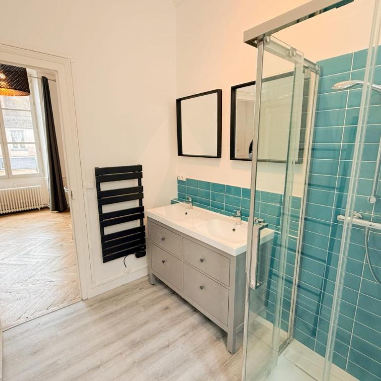 Le Dolet - Appartement 6 pers Immeuble classé Cathédrale - Appartement - 17
