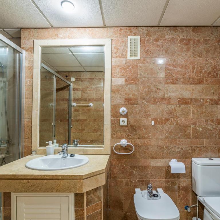 Home2Book Sevilla Terrace & Pool Apt - Apartamento de 1 dormitorio - 17