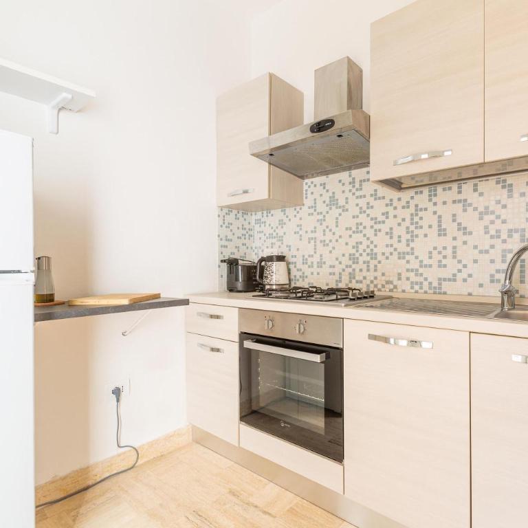 DimoraLeTreMuse Guesthouse - Monolocale Deluxe - 14