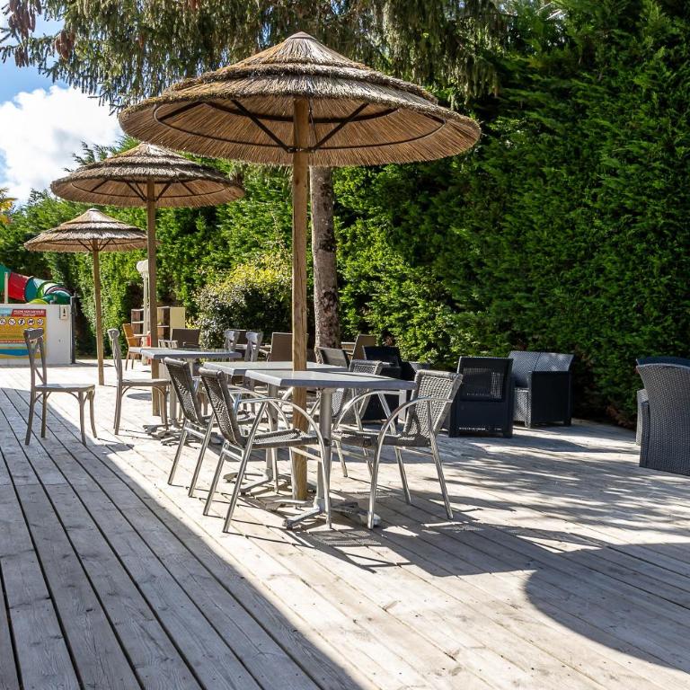 Mobil home 6 personnes 3kms plage - Appartement avec Terrasse - 12
