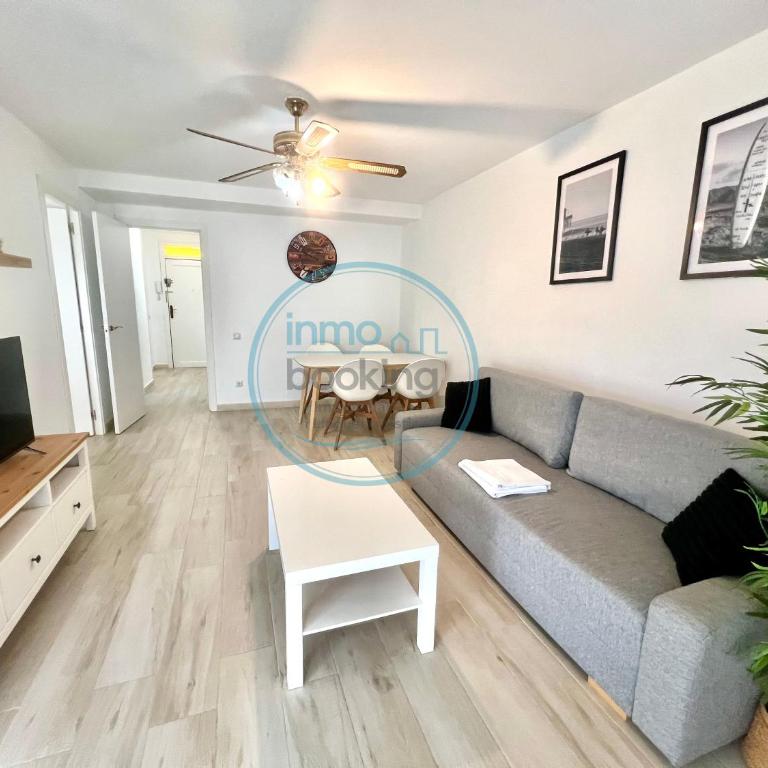 Beach Formentor salou - Two-Bedroom Apartment with Terrace - 7